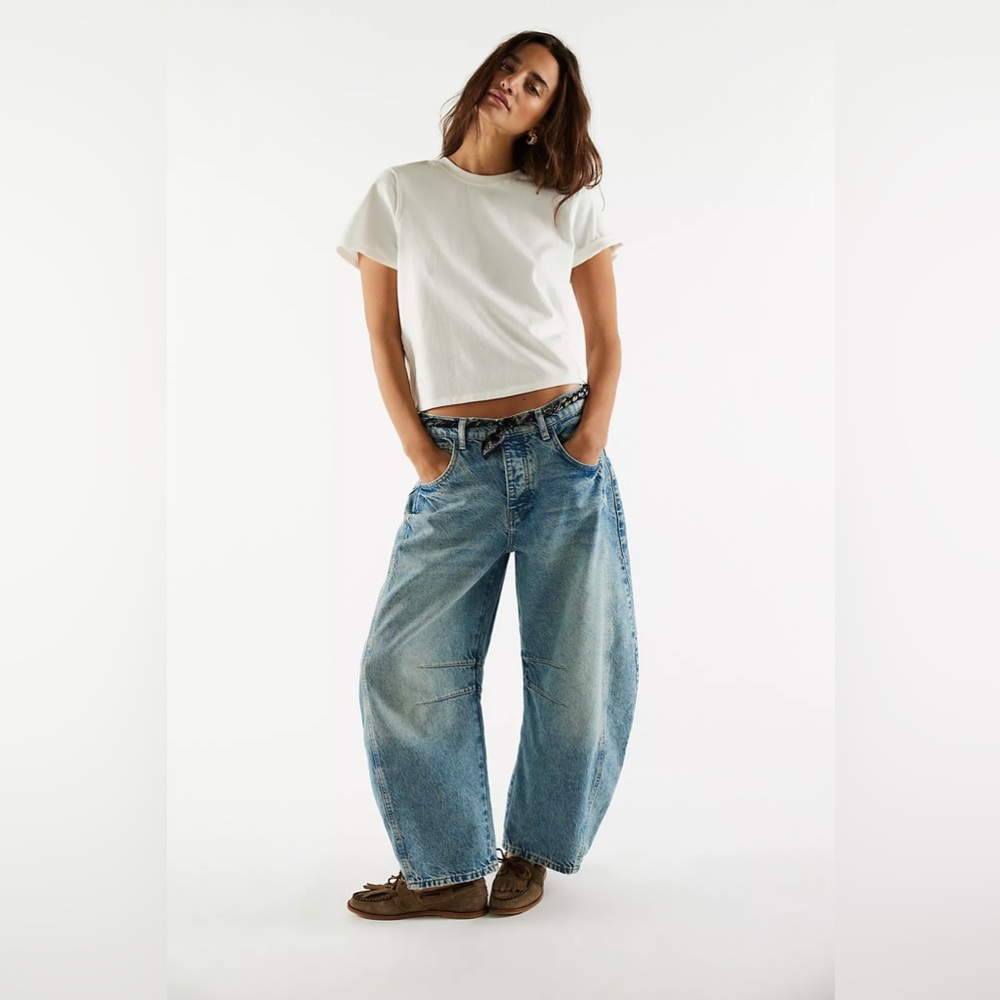 Free People Blue Vintage Wash Barrel Jeans - Picture 3 of 7